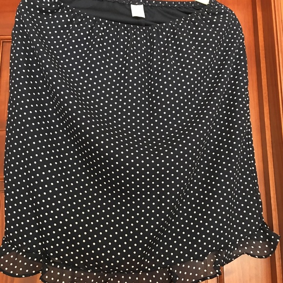 Dress - Picture 2 of 6